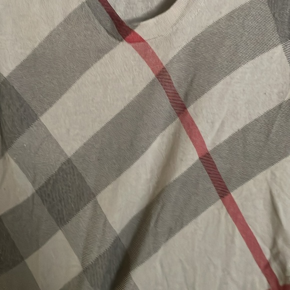Burberry Cashmere Top - Picture 2 of 6